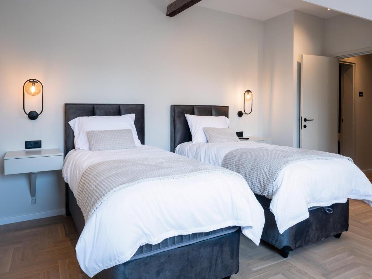 Residence Republic Square- Top Location Belgrád Kültér fotó